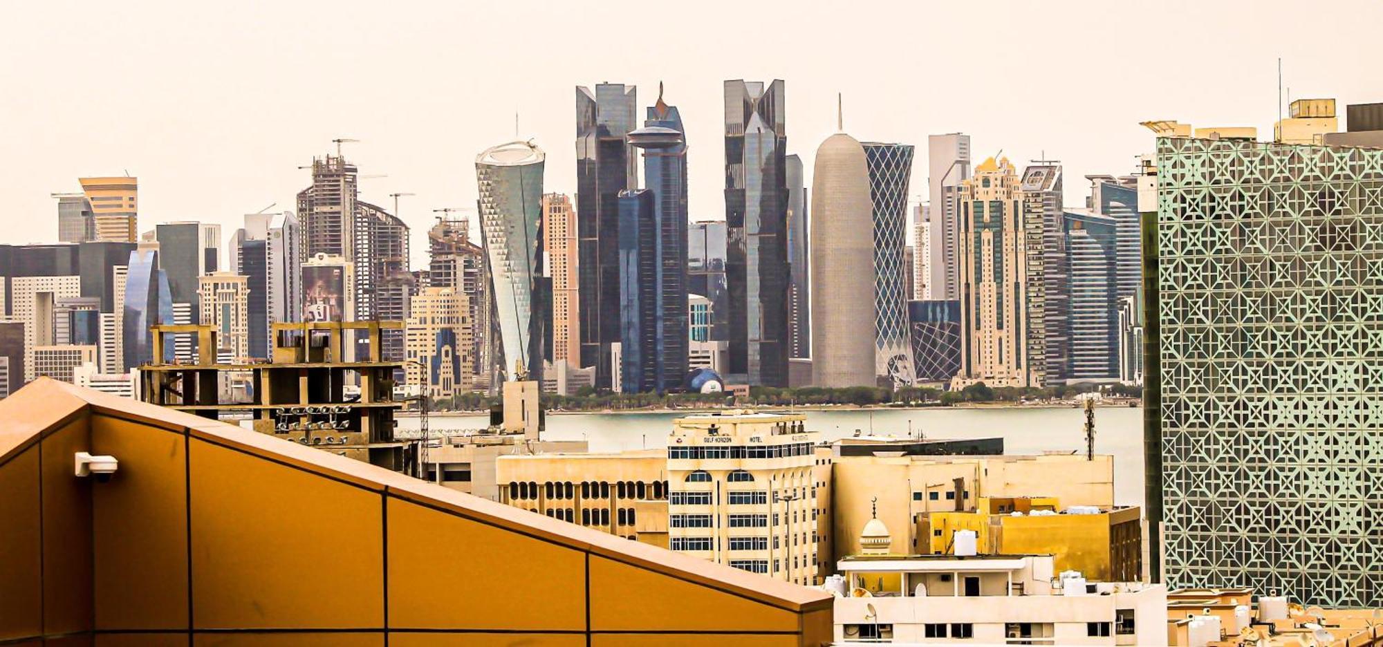 Saraya Palace Hotel Doha Exterior foto