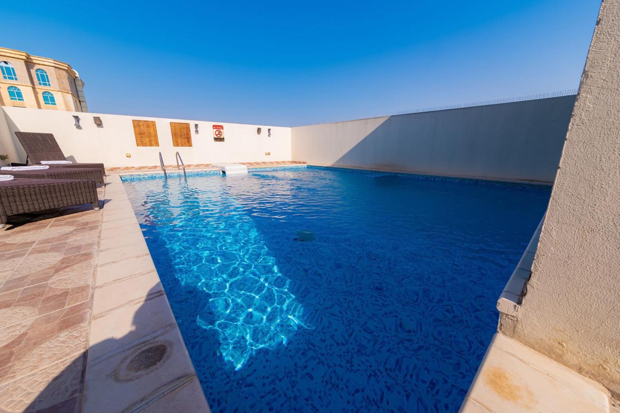 Saraya Palace Hotel Doha Exterior foto